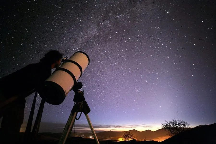 The Best Telescopes You Can Buy For Under $200