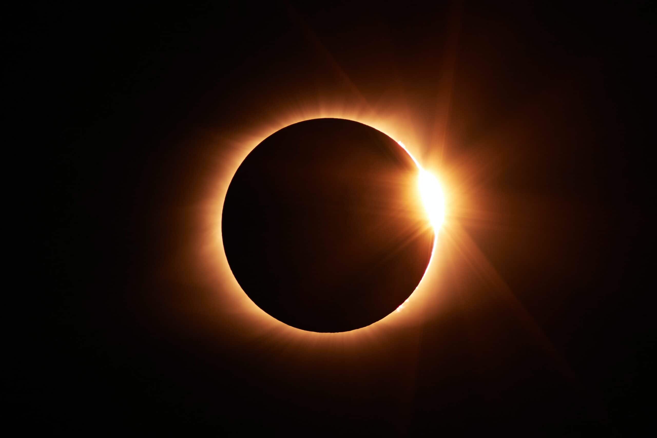 2023 eclipse solar